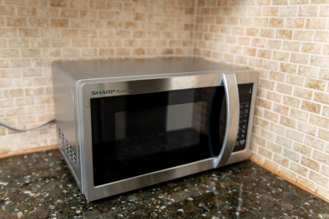 Apartamento Short Walk To Wilton Drive Apt3
